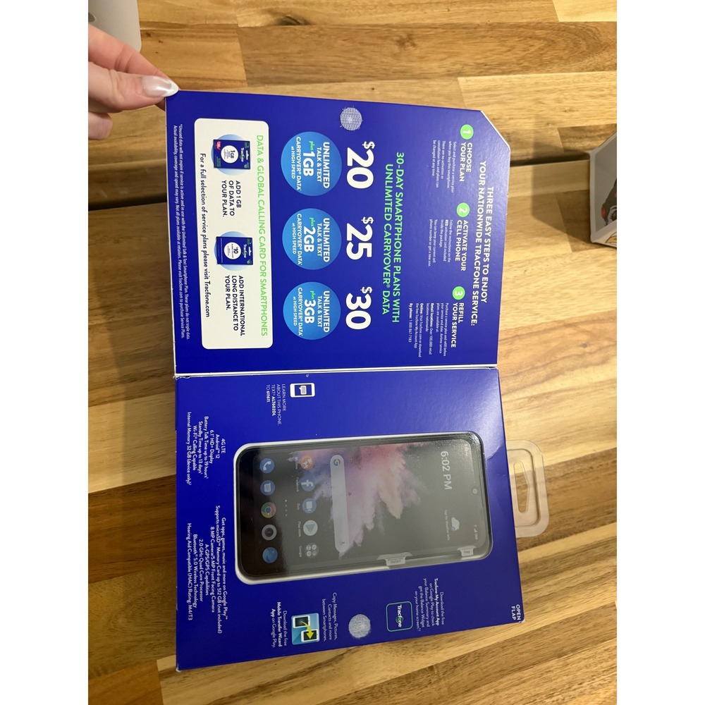 TCL 30Z Tracfone Smartphone 32GB 4G LTE 6.1" HD+ Display NEW Sealed - Picture 2 of 5